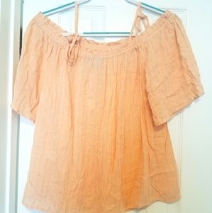 NEW Peach Off Sholuder Top Sz Lrg